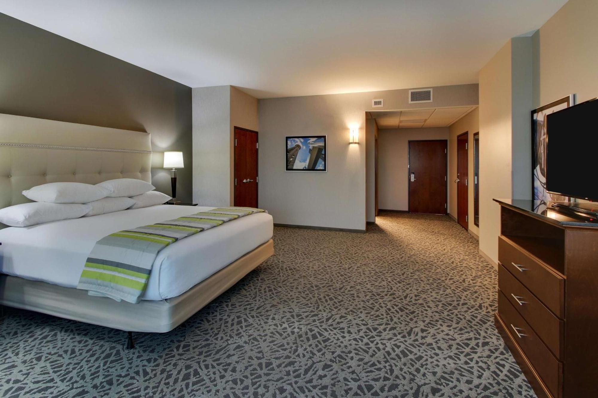 Drury Plaza Hotel Dallas Ричардсон Экстерьер фото