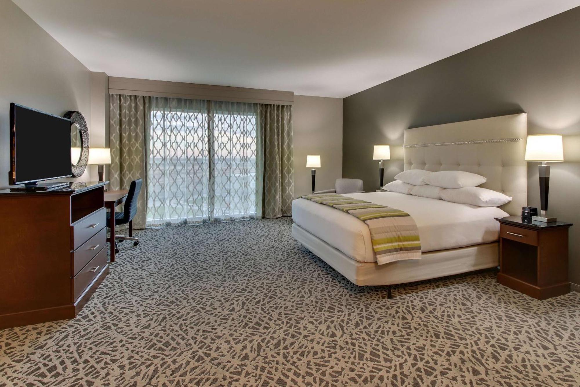 Drury Plaza Hotel Dallas Ричардсон Экстерьер фото